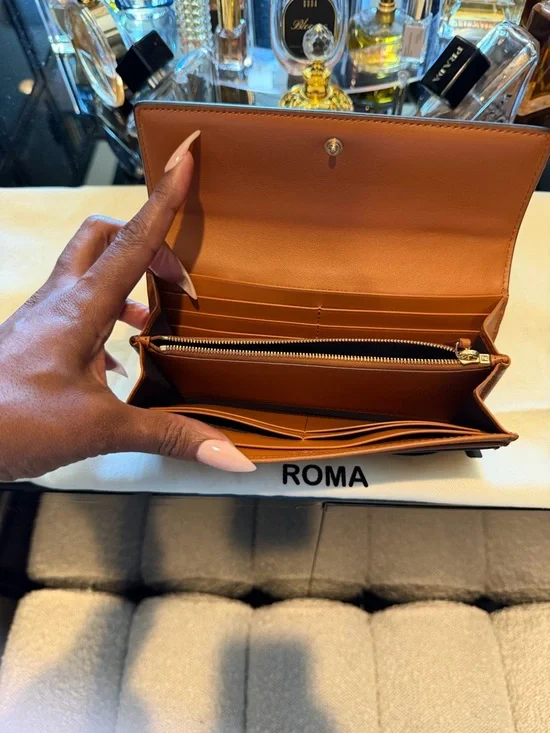 Fendi Cognac Leather Tote with Tortoiseshell Handles - Picture 7 of 7